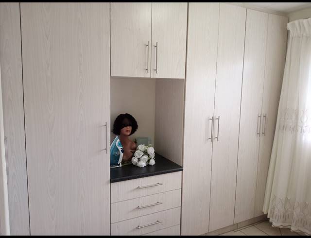 2 BEDROOM APARTMENT FOR SALE IN RAVENSWOOD